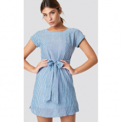 MANGO Sukienka Bombay - Blue. Szare sukienki mini marki Mango, na co dzień, l, z tkaniny, casualowe, z dekoltem halter, na ramiączkach, rozkloszowane. Za 141,95 zł.