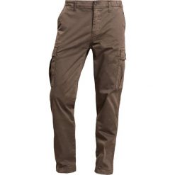 Bojówki męskie: BOSS CASUAL SEBAS Bojówki dark green