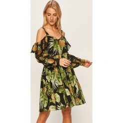 Twinset - Sukienka. Czarne sukienki damskie Twinset, na co dzień, s, bez wzorów, z bawełny, casualowe, bez kołnierzyka, z długim rękawem, długie, mini, rozkloszowane. Za 1079,00 zł.