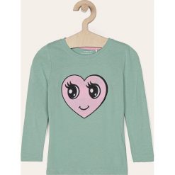 Name it - Longsleeve dziecięcy 92-128 cm. Białe bluzki dziewczęce Name it, z aplikacjami, z bawełny, z okrągłym kołnierzem, z długim rękawem, długie, bez kaptura. Za 39,90 zł.