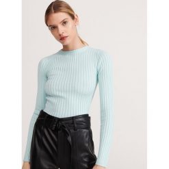Sweter z prażkowanej dzianiny - Turkusowy. Niebieskie swetry damskie Reserved, s, bez wzorów, z dzianiny, bez rękawów, bez kaptura. Za 79,99 zł.