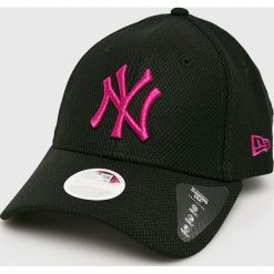 New Era - Czapka New York Yankees. Czarne czapki damskie marki New Era, bez wzorów, z poliesteru. Za 119,90 zł.