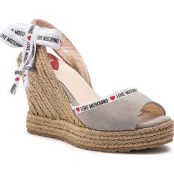 Espadryle LOVE MOSCHINO - JA1633AI07JF0010 Grigio. Szare espadryle damskie Love Moschino, bez wzorów, ze skóry, bez obcasa, na obcasie. W wyprzedaży za 699,00 zł.