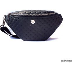 Flamingo Black Dots nerka. Czarne nerki damskie Pakamera, bez wzorów, z tkaniny, eleganckie, bez dodatków. Za 119,00 zł.