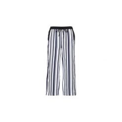 Spodnie z lejącego materiału G-Star Raw BRONSON LOOSE. Białe spodnie damskie marki G-Star RAW. Za 455,20 zł.