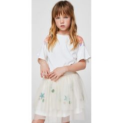 Mango Kids - Top dziecięcy Rosal 110-164 cm. Szare topy damskie marki Mango Kids, z nadrukiem, z bawełny, z okrągłym kołnierzem. W wyprzedaży za 19,90 zł.