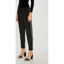 Tally Weijl - Spodnie. Czarne spodnie damskie TALLY WEIJL, s, bez wzorów, z elastanu, casualowe. W wyprzedaży za 89,90 zł.