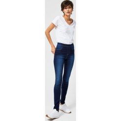 Jegginsy w kolorze navy. Niebieskie jeansy damskie Moodo, m. Za 39,99 zł.