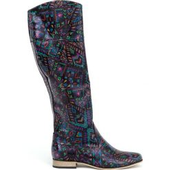Wzorzyste wsuwane kozaki - skóra naturalna - model 125 - kolor indian. Szare kozaki damskie Zapato, na lato, z jeansu, eleganckie, na wysokim obcasie, na płaskiej podeszwie, bez zapięcia. W wyprzedaży za 391,20 zł.