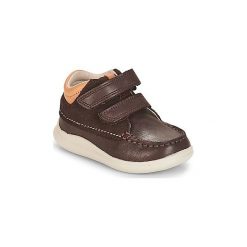 Buty Dziecko Clarks Cloud Tuktu. Pomarańczowe trampki chłopięce Clarks, bez wzorów, bez zapięcia. Za 188,30 zł.