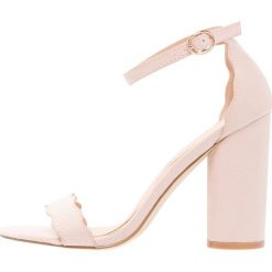 Sandały damskie: Miss Selfridge COPENHAGEN Sandały na obcasie taupe/beige