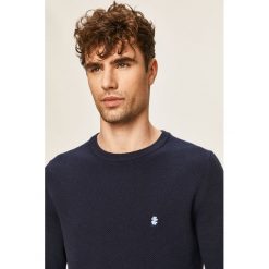 Izod - Bluza. Bluzy męskie IZOD, s, bez wzorów, z bawełny, z okrągłym kołnierzem, bez rękawów, bez kaptura. W wyprzedaży za 169,90 zł.