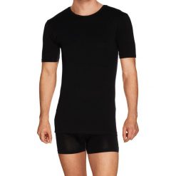 T-shirt w kolorze czarnym. Czarne t-shirty męskie Pierre Cardin, xxl, bez wzorów, z okrągłym kołnierzem. W wyprzedaży za 49,95 zł.