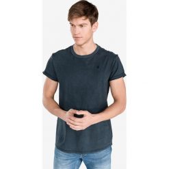 G-Star RAW Shelo Koszulka Niebieski Szary. Szare podkoszulki męskie G-Star RAW, m, bez wzorów, z bawełny, z krótkim rękawem. Za 171,95 zł.