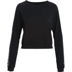 Czarna Bluza Red Flower. Czarne bluzy damskie Born2be, l. Za 59,99 zł.