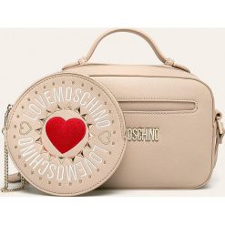 Love Moschino - Torebka. Brązowe listonoszki damskie Love Moschino, w paski, ze skóry ekologicznej, na ramię, małe, z aplikacjami. W wyprzedaży za 639,90 zł.