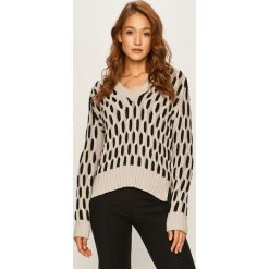 Stefanel - Sweter. Szare swetry damskie Stefanel, s, bez wzorów, z dzianiny, bez rękawów, bez kaptura. W wyprzedaży za 379,90 zł.