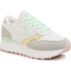 Sneakersy FILA - Orbit Zeppa Cb Wmn 1010897.93M White/Green Ash. Białe półbuty damskie Fila, bez wzorów, ze skóry, bez obcasa, na płaskiej podeszwie, bez zapięcia. Za 389,00 zł.