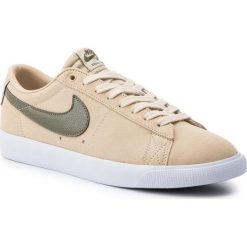Buty NIKE - Sb Zoom Blazer Low Gt 704939 200 Desert Ore/Medium Olive. Brązowe buty sportowe męskie Nike, ze skóry, bez zapięcia. W wyprzedaży za 239,00 zł.