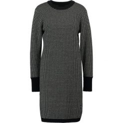 GStar ESTHOR JACQUARD Sukienka dzianinowa dark black/ivory. Czarne sukienki dzianinowe G-Star, m. W wyprzedaży za 519,20 zł.
