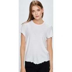 Review - Top. Białe topy damskie marki Review, s, z elastanu, z okrągłym kołnierzem. W wyprzedaży za 49,90 zł.