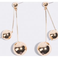 Ettika Kolczyki Modern Lifestyle - Gold. Szare kolczyki damskie Ettika, na sztyftcie. W wyprzedaży za 48,59 zł.