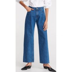 Jeansy wide leg - Niebieski. Niebieskie jeansy damskie Reserved. W wyprzedaży za 79,99 zł.