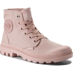 Trapery PALLADIUM - Mono Chrome 73089-638-M Peach Whip. Różowe trapery damskie Palladium, z tworzywa sztucznego, klasyczne, bez obcasa, bez zapięcia. Za 309,00 zł.