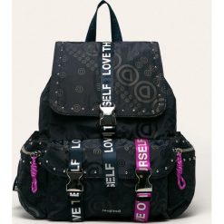 Desigual - Plecak. Zielone plecaki damskie Desigual, bez wzorów, z poliesteru. W wyprzedaży za 199,90 zł.