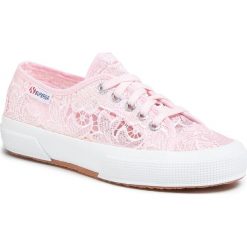 Tenisówki SUPERGA - 2750 Macramew S008YA0 Pink. Różowe półbuty damskie Superga, bez wzorów, z gumy, bez zapięcia. W wyprzedaży za 259,00 zł.