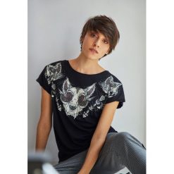 Medicine - Top by Dark Ashes, Halloween. Szare topy damskie MEDICINE, m, z nadrukiem, z bawełny, z okrągłym kołnierzem. Za 59,90 zł.
