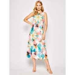 Sukienka codzienna Desigual Vest Fraser 20SWVW31. Sukienki damskie Desigual, na co dzień, bez wzorów, z poliesteru, bez kołnierzyka, bez rękawów, proste. W wyprzedaży za 479,00 zł.