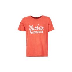 T-shirty z krótkim rękawem Yurban EBATOULE. Czerwone t-shirty męskie Yurban, s, bez wzorów, bez kołnierzyka, krótkie. W wyprzedaży za 53,40 zł.