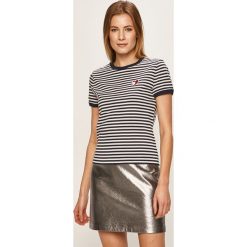 Tommy Jeans - T-shirt. Niebieskie bluzki damskie Tommy Jeans, s, bez wzorów, z bawełny, z okrągłym kołnierzem, z krótkim rękawem. Za 199,90 zł.