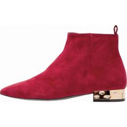 Bruno Premi Ankle boot rosso. Niebieskie botki damskie skórzane marki Bruno Premi. Za 609,00 zł.