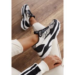 Czarne Sneakersy Thenos. Czarne sneakersy damskie Renee. W wyprzedaży za 119,99 zł.