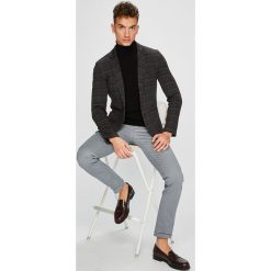 Trussardi Jeans - Spodnie. Szare spodnie męskie Trussardi Jeans, na co dzień, bez wzorów, z elastanu, casualowe. W wyprzedaży za 219,90 zł.