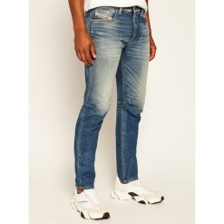 Jeansy Slim Fit Diesel D-Strukt-A A00087 009HH. Niebieskie jeansy męskie Diesel, m, bez wzorów. Za 849,00 zł.