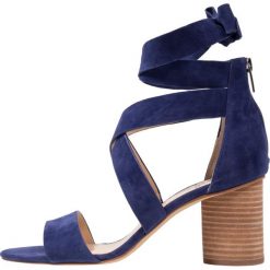 Sandały damskie: Vince Camuto JENEVE Sandały blue note