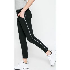 Answear - Spodnie Sporty Fusion. Szare spodnie damskie marki ANSWEAR, s, bez wzorów, z elastanu. W wyprzedaży za 59,90 zł.