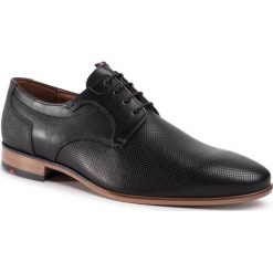 Półbuty LLOYD - Darlington 10-055-10 Schwarz. Czarne buty wizytowe męskie Lloyd, bez wzorów, ze skóry, klasyczne, bez zapięcia. W wyprzedaży za 579,00 zł.
