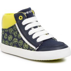 Sneakersy GEOX - B Gisli B. C B021NC 01054 CF43S S Navy/Lime. Niebieskie trampki chłopięce Geox, bez wzorów, ze skóry ekologicznej, bez zapięcia. Za 219,00 zł.