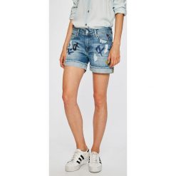 Pepe Jeans - Szorty Thrasher. Niebieskie szorty damskie marki Pepe Jeans, z bawełny, casualowe. W wyprzedaży za 259,90 zł.
