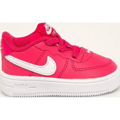 Nike Kids - Buty dziecięce Force 1. Czarne trampki chłopięce Nike Kids, bez wzorów, ze skóry, sportowe, bez zapięcia. W wyprzedaży za 149,90 zł.