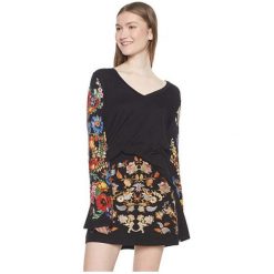 Desigual Damska Koszulka Ts Claudina Negro 18Wwtkai2000 (Rozmiar M). Szare koszulki damskie marki Desigual, m, bez wzorów, bez kołnierzyka, bez rękawów. W wyprzedaży za 160,00 zł.