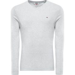 Sweter Tommy Jeans DM0DM04402. Niebieskie swetry męskie Tommy Jeans, xl, bez wzorów, z jeansu, klasyczne, z klasycznym kołnierzykiem, bez kaptura. Za 349,00 zł.