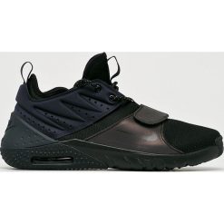 Nike - Buty. Czarne halówki męskie Nike, z gumy, na sznurówki. Za 399,90 zł.