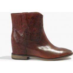 Botki brązowe Alegra. Brązowe botki damskie Badura. Za 375,99 zł.