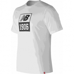 New Balance MT83572WT. Szare podkoszulki męskie New Balance, s, bez wzorów, z bawełny, klasyczne, z klasycznym kołnierzykiem, bez rękawów. W wyprzedaży za 79,99 zł.