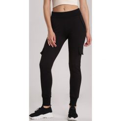 Czarne Spodnie Perilia. Czarne spodnie damskie Renee, s, z dresówki. Za 79,99 zł.